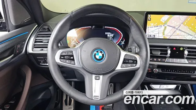 BMW iX3 G08 (2020–2024) — Фото автомобиля 19