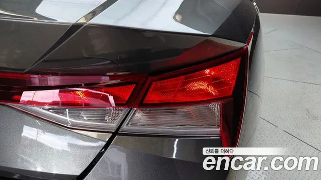 Hyundai Avante CN7 — Фото автомобиля 23