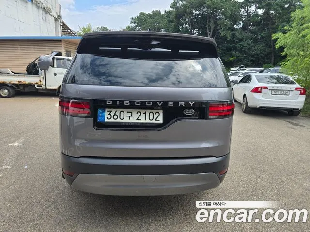 Land Rover Discovery — Фото автомобиля 4
