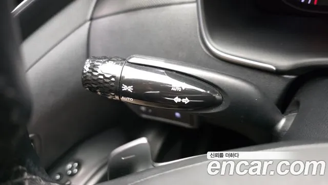 Hyundai Tucson Tucson (NX4) Дизель 2.0 2WD — Фото автомобиля 19