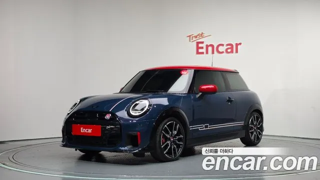 Фотография автомобиля — MINI Cooper Generation 4