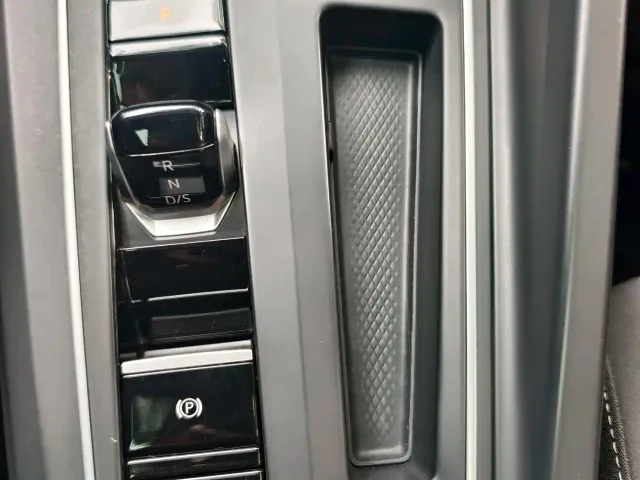 Volkswagen Golf 2020 280TSI DSG R-Line — Фото автомобиля 13
