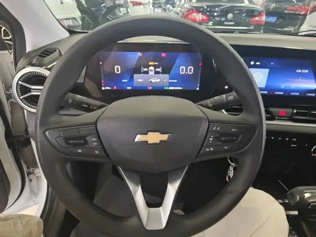 Chevrolet Monza — Фото автомобиля 10
