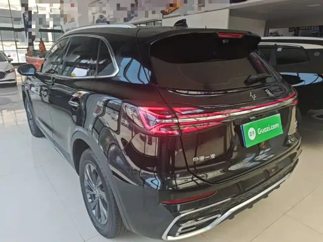 Hongqi HS5 — Фото автомобиля 4