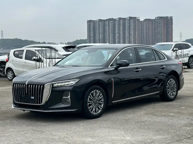 Фотография автомобиля — Hongqi H5