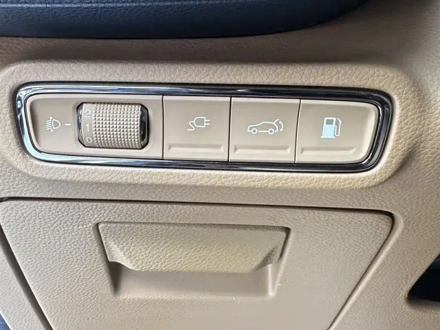 GAC Trumpchi ES9 — Фото автомобиля 17