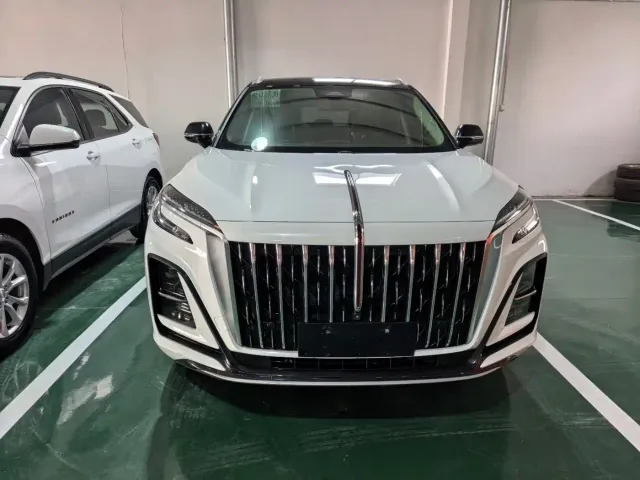 Hongqi HS3 — Фото автомобиля 2