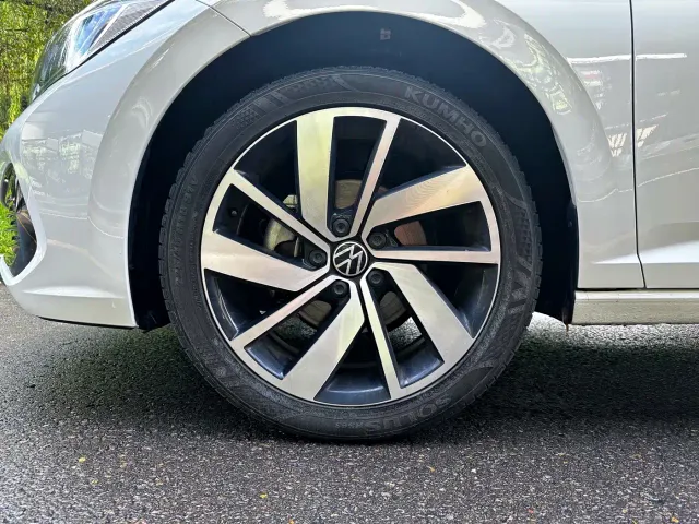 Volkswagen Sagitar — Фото автомобиля 4