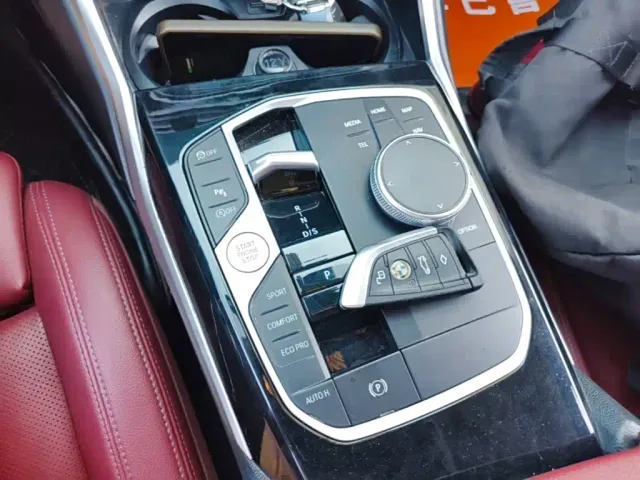 BMW 3 Series — Фото автомобиля 8