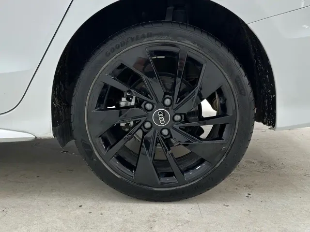 Audi Audi A3 2022 A3L Limousine 35 TFSI Style Sport — Фото автомобиля 17