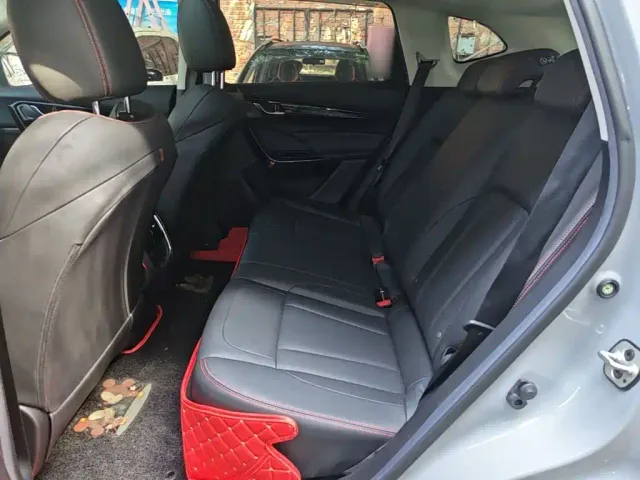 Dongfeng Fengshen AX7 — Фото автомобиля 16