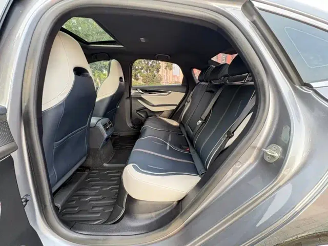 BYD Qin PLUS — Фото автомобиля 6