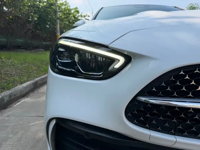 Mercedes-Benz C-Class — Фото автомобиля 19