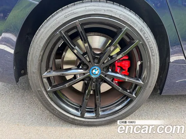 BMW 3 Series — Фото автомобиля 11