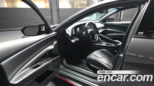 Hyundai AVANTE — Фото автомобиля 10