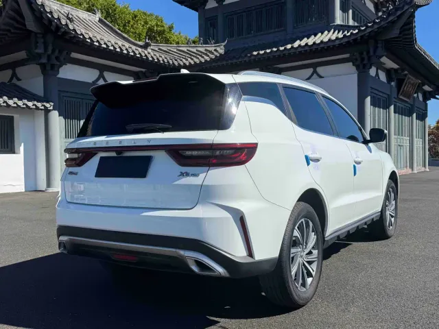 Geely Vision X6 — Фото автомобиля 6