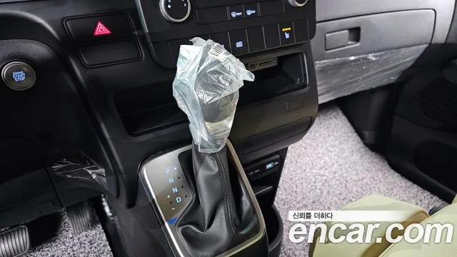 Hyundai Staria Staria Карго 3 места — Фото автомобиля 9