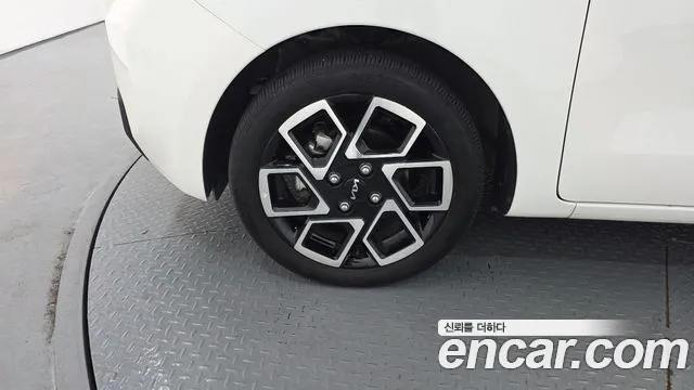 Kia RAY Новый Kia Ray Signature — Фото автомобиля 4