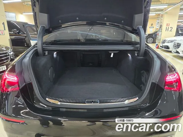 Mercedes-Benz S-Class S-класс W223 — Фото автомобиля 18