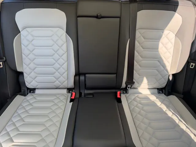 Volkswagen Tayron 2023 280TSI 2WD Luxury Plus Advanced Edition — Фото автомобиля 19