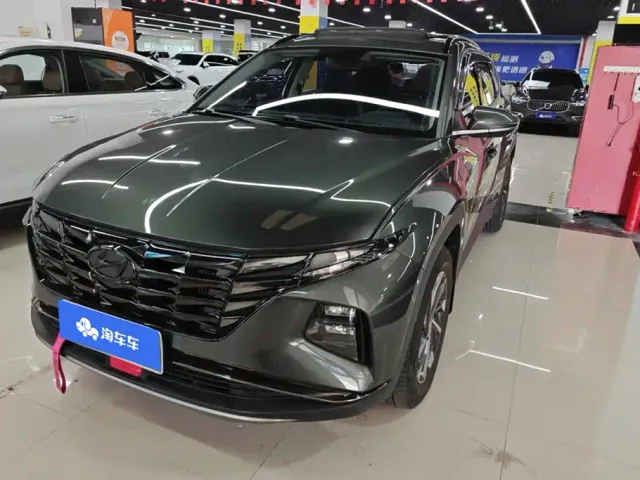 Фотография автомобиля — Hyundai Tucson