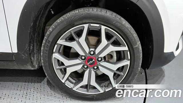 Kia Seltos Seltos Бензин 1.6 турбо 2WD — Фото автомобиля 5