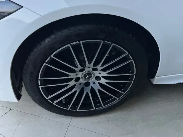 Mercedes-Benz C-Class — Фото автомобиля 13