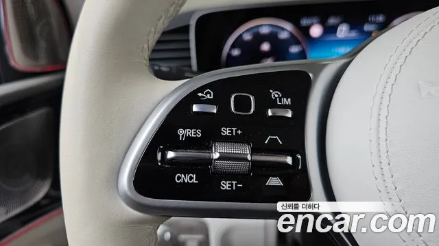 Mercedes-Benz GLS-Class — Фото автомобиля 29