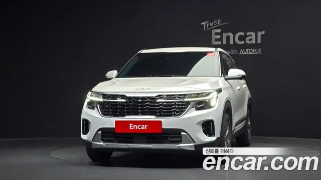 Kia Seltos Новый Seltos Бензин 2.0 2WD — Фото автомобиля 3