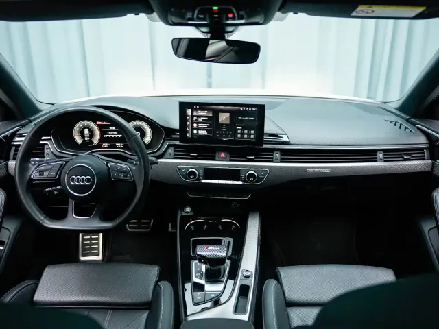 Audi A4L — Фото автомобиля 6