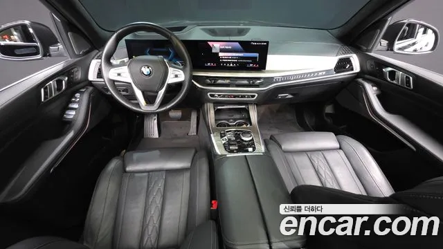 BMW X7 — Фото автомобиля 4