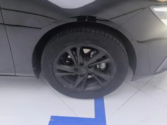 Buick Regal — Фото автомобиля 6