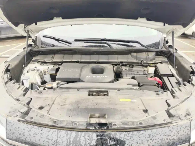 Nissan Terra — Фото автомобиля 3