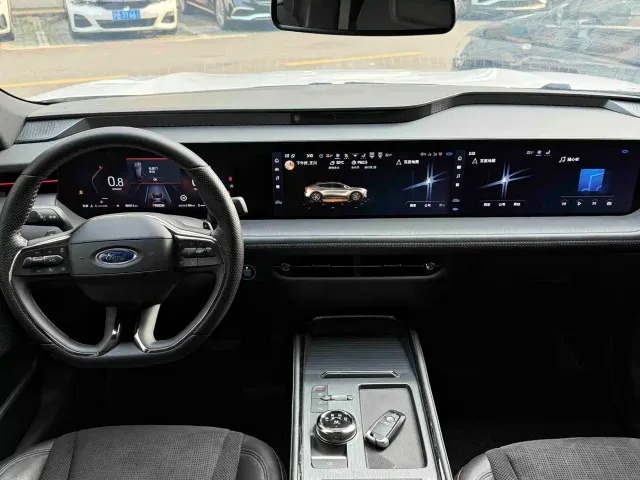 Ford EVOS — Фото автомобиля 11