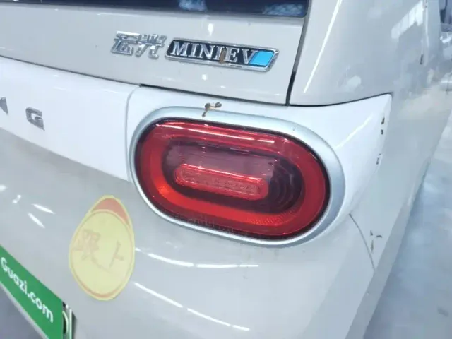Wuling Hongguang Mini EV — Фото автомобиля 7