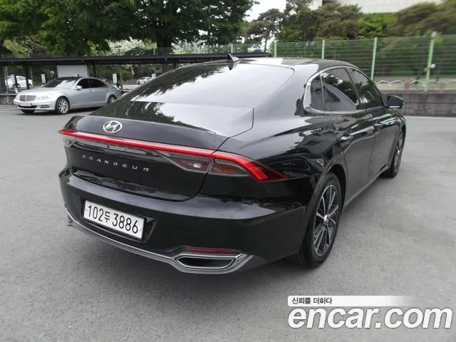 Hyundai Grandeur Grandeur (New) — Фото автомобиля 6