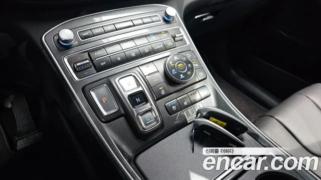 Hyundai Santafe Новый Santa Fe Бензин 2.5T 4WD — Фото автомобиля 9