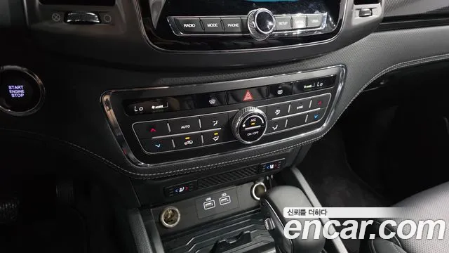 KG_Mobility_Ssangyong Rexton Новый Rexton Sport Дизель 2.2 4WD — Фото автомобиля 30
