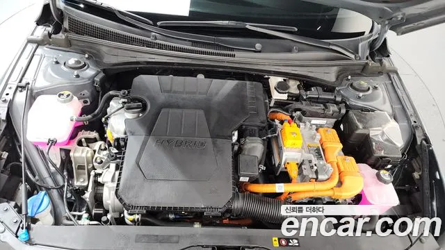 Hyundai AVANTE Inspiration — Фото автомобиля 6