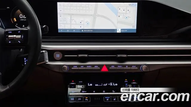 Hyundai Grandeur Grandeur (GN7) — Фото автомобиля 13
