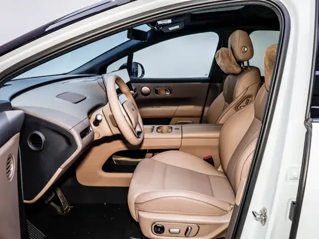 Li Auto i6 — Фото автомобиля 9