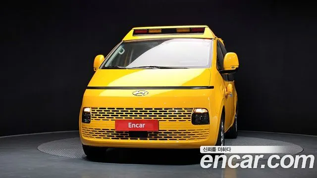 Hyundai Staria — Фото автомобиля 3