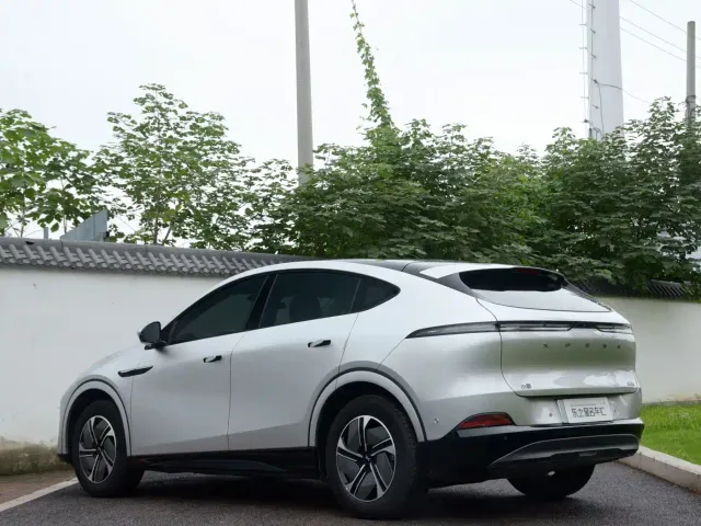 Xpeng G6 — Фото автомобиля 7
