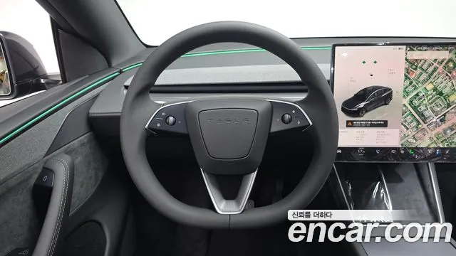 Tesla Model Y — Фото автомобиля 12