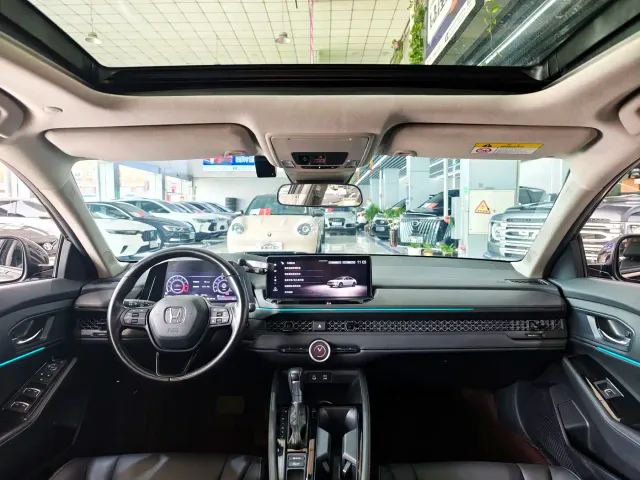 Honda Accord — Фото автомобиля 6
