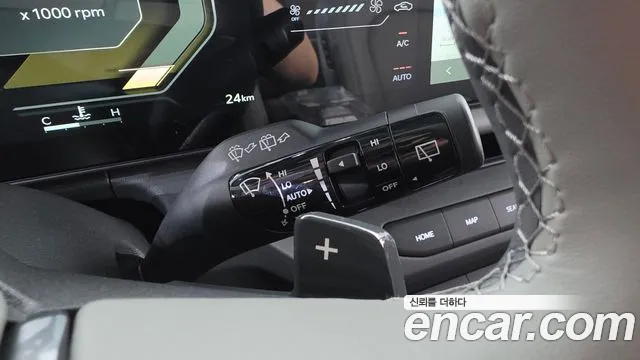 Kia Seltos Seltos 2 поколение Бензин 1.6T 4WD — Фото автомобиля 30