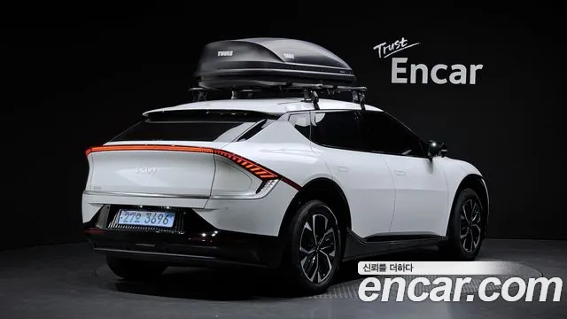 Kia EV6 — Фото автомобиля 2