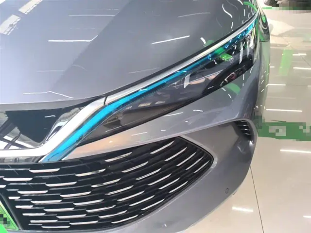 BYD Qin L — Фото автомобиля 23