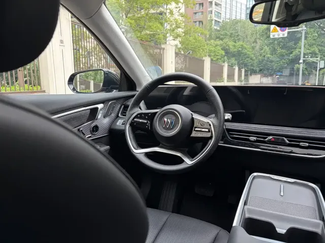 Buick LaCrosse — Фото автомобиля 23