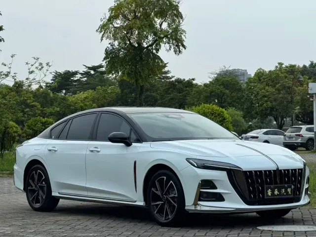Hongqi H6 — Фото автомобиля 3